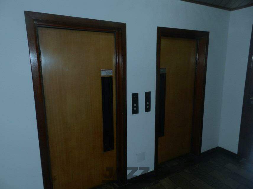 Apartamento para alugar com 1 quarto, 55m² - Foto 19