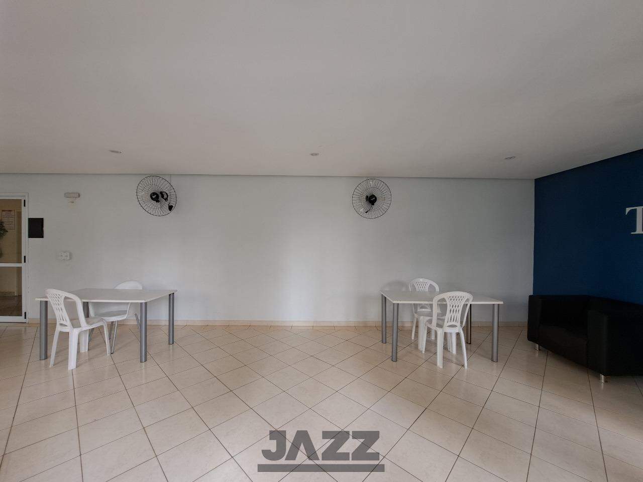 Apartamento para alugar com 2 quartos, 57m² - Foto 41