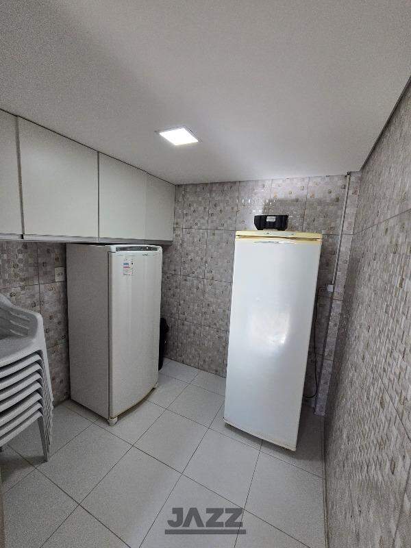 Apartamento à venda com 2 quartos, 90m² - Foto 29