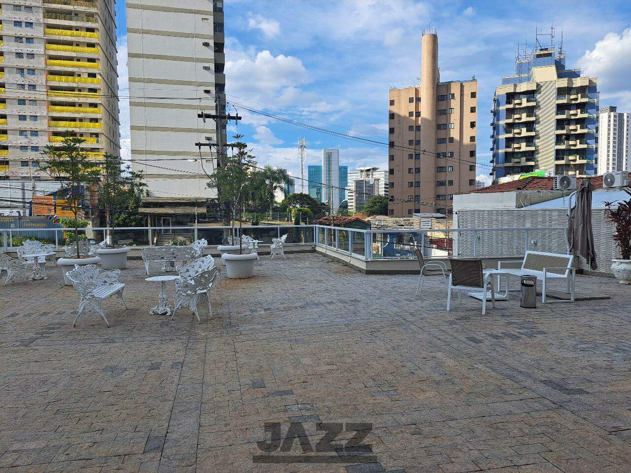 Apartamento para alugar com 3 quartos, 138m² - Foto 21