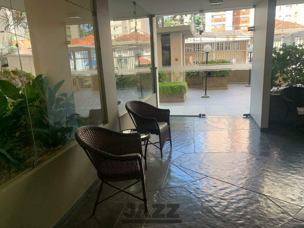 Apartamento à venda com 3 quartos, 119m² - Foto 32