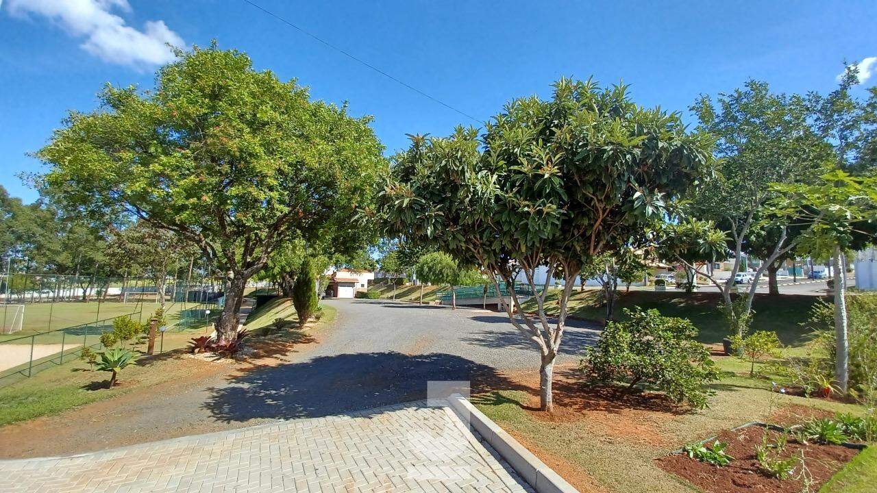 Casa de Condomínio à venda com 3 quartos, 200m² - Foto 48