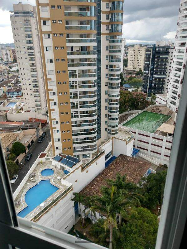 Apartamento à venda com 3 quartos, 174m² - Foto 32