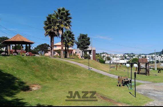 Casa de Condomínio à venda com 3 quartos, 300m² - Foto 27