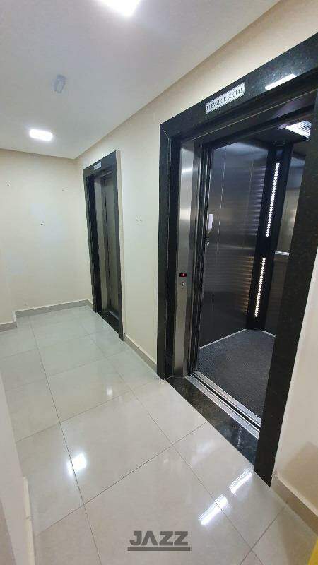 Apartamento à venda com 2 quartos, 71m² - Foto 55