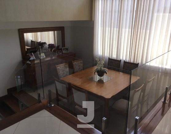 Casa de Condomínio à venda com 3 quartos, 323m² - Foto 4