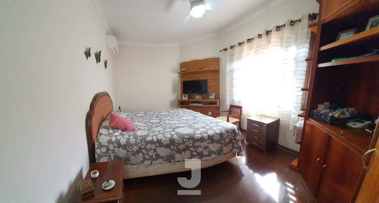 Casa de Condomínio à venda com 4 quartos, 650m² - Foto 22