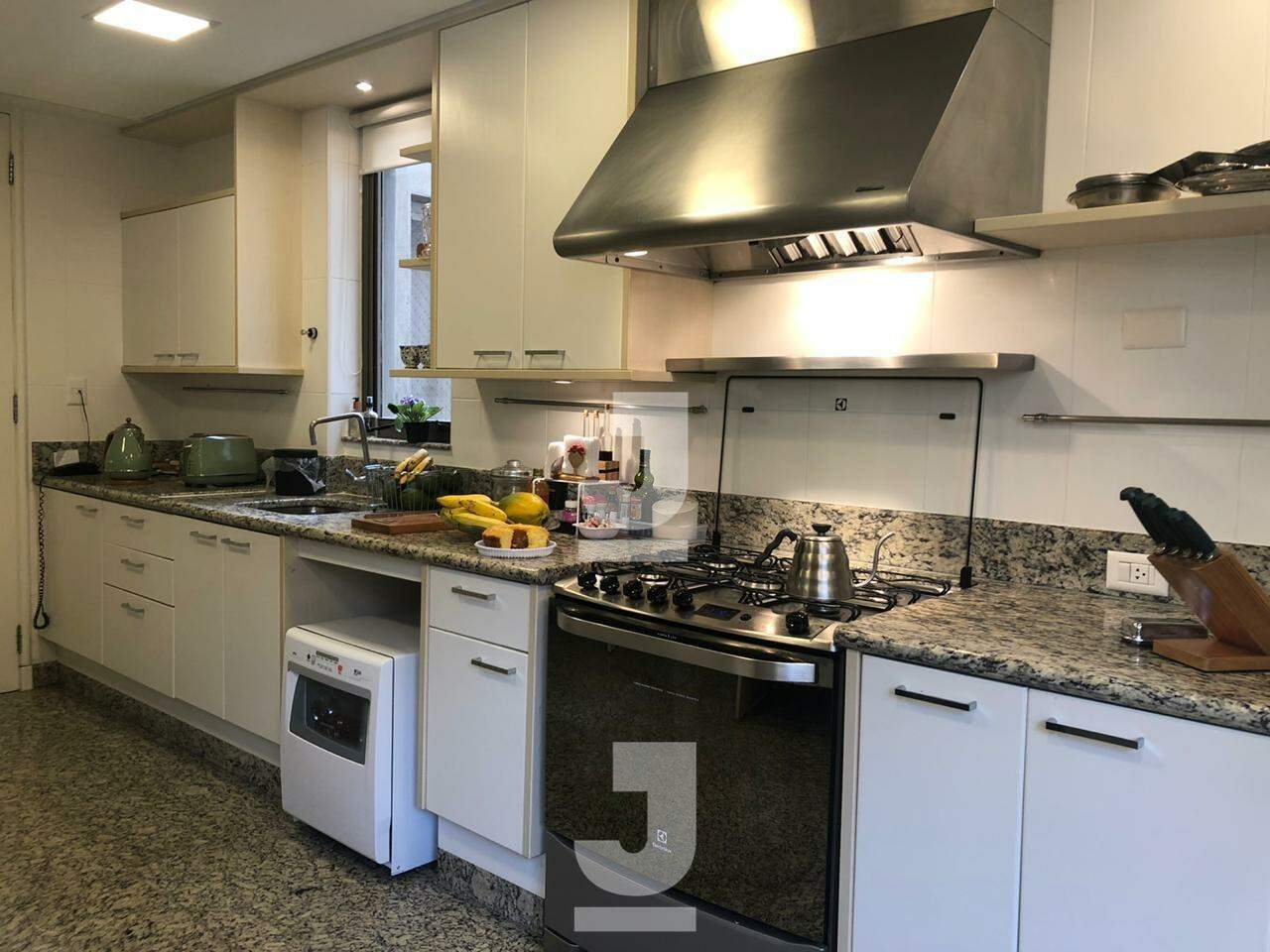 Apartamento à venda com 4 quartos, 670m² - Foto 18