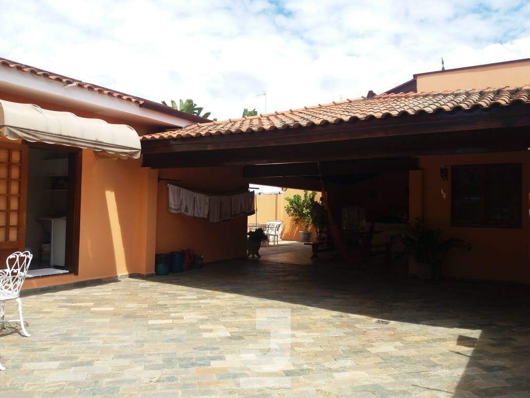 Casa de Condomínio à venda com 3 quartos, 509m² - Foto 27