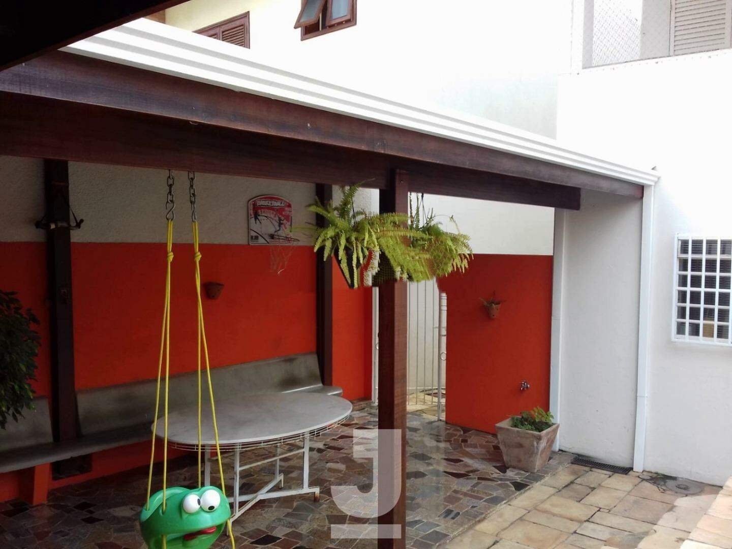 Casa à venda com 4 quartos, 450m² - Foto 38