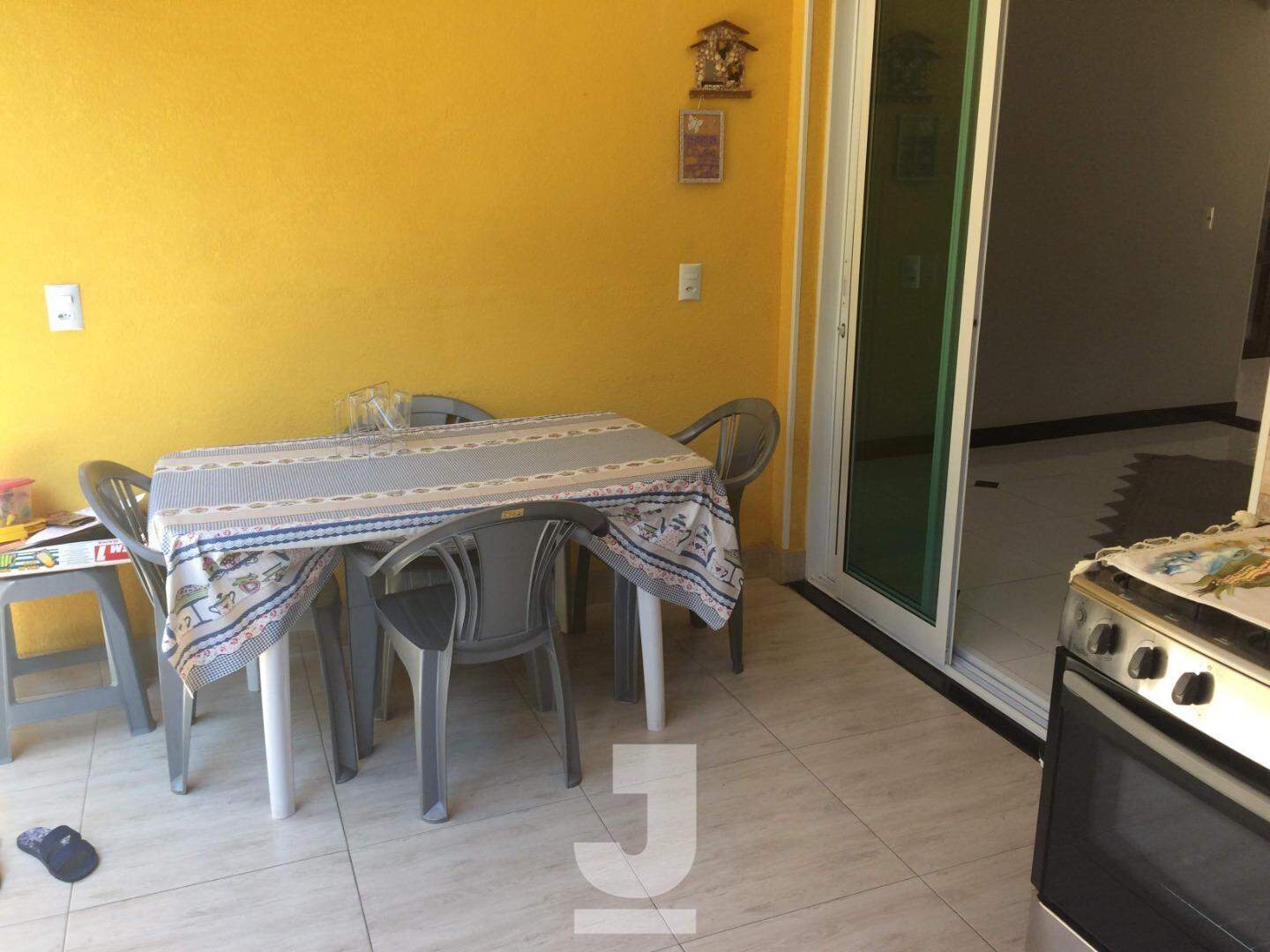 Casa de Condomínio à venda com 3 quartos, 210m² - Foto 10