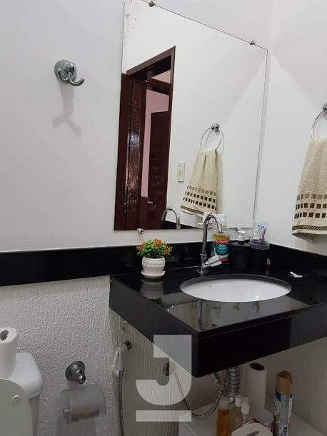 Casa à venda com 5 quartos, 180m² - Foto 16