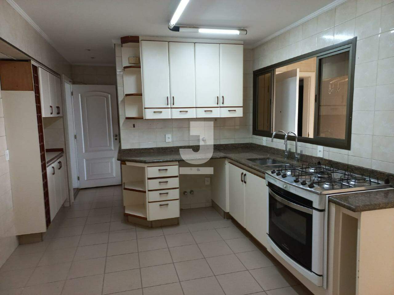 Apartamento à venda com 5 quartos, 400m² - Foto 5