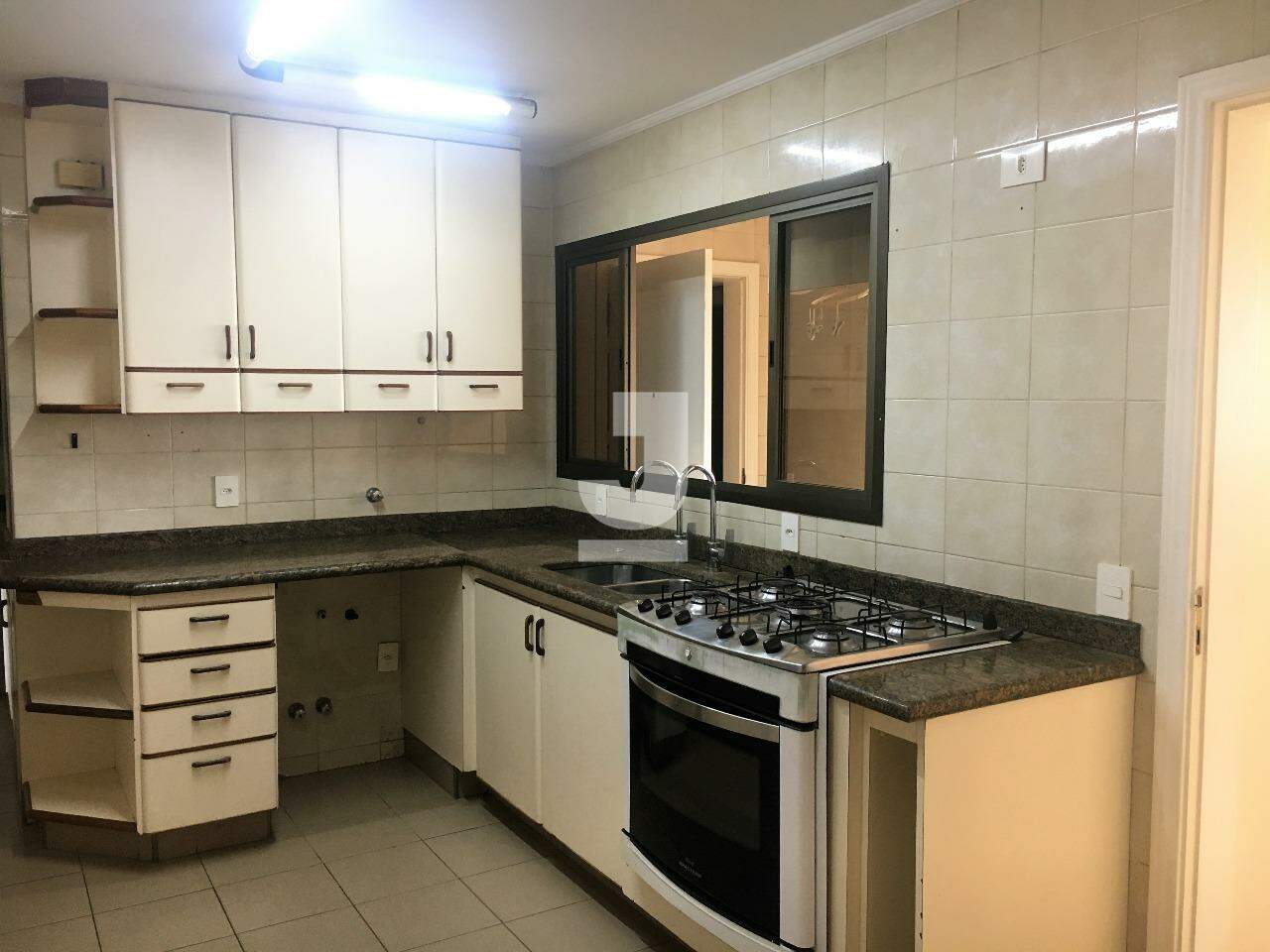 Apartamento à venda com 5 quartos, 400m² - Foto 32