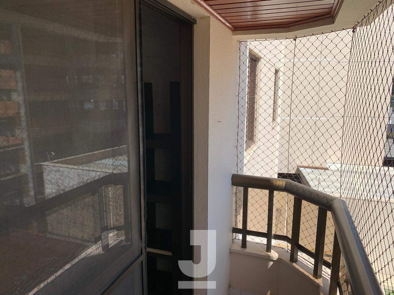 Apartamento à venda com 2 quartos, 65m² - Foto 3