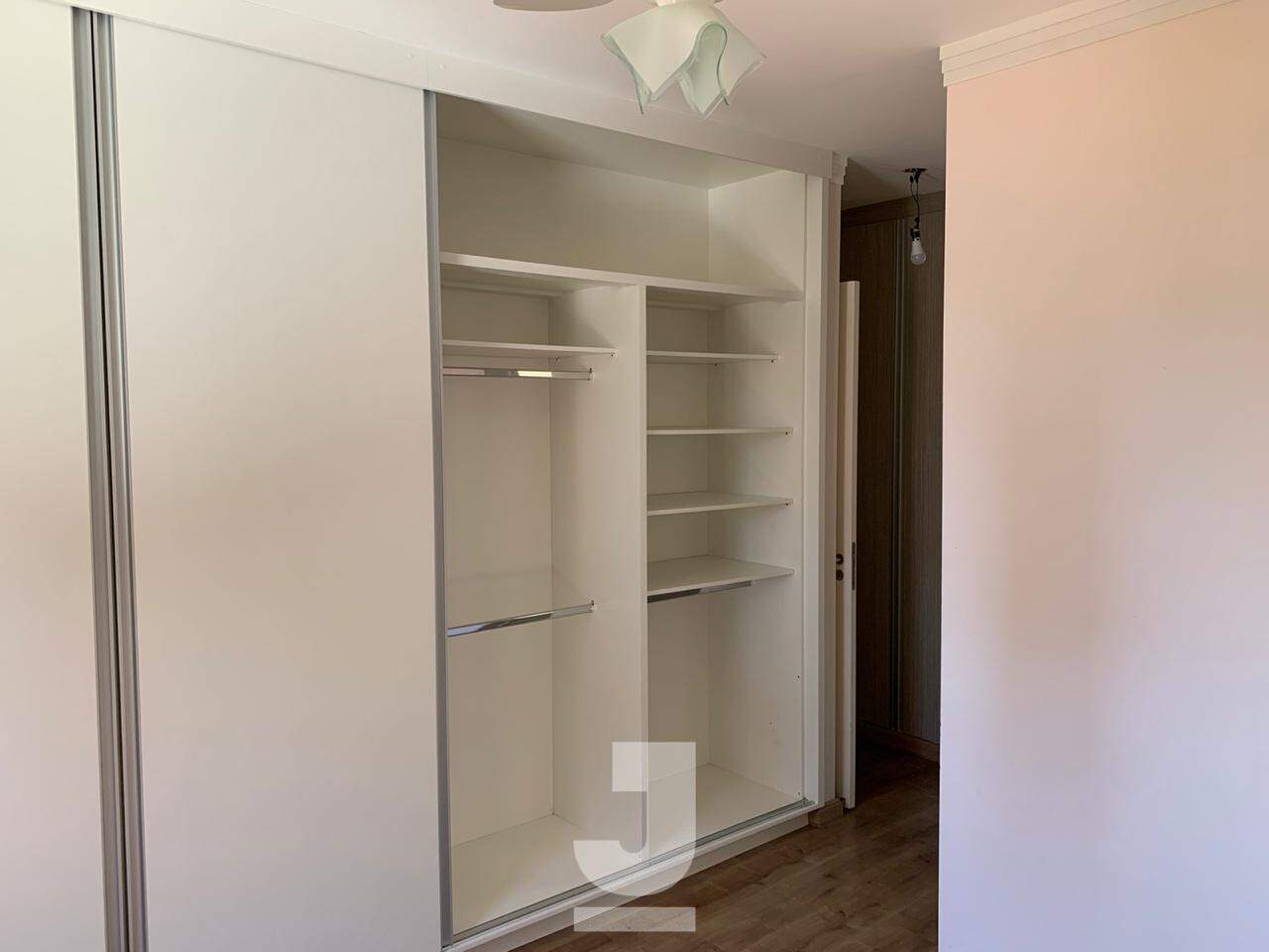 Apartamento à venda com 2 quartos, 65m² - Foto 10