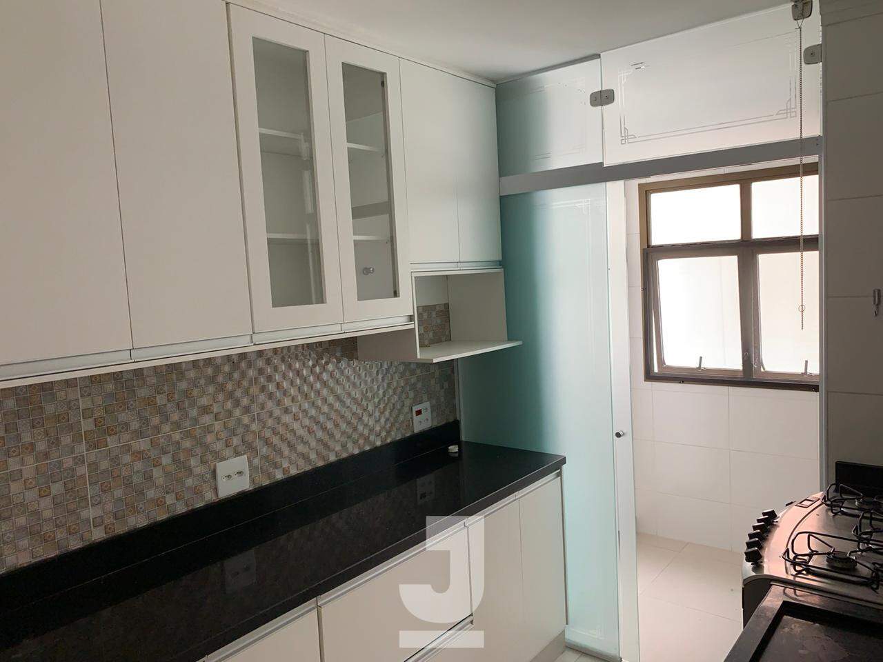 Apartamento à venda com 2 quartos, 65m² - Foto 4