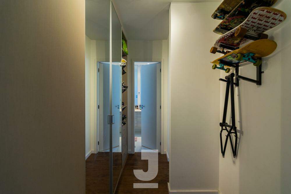 Apartamento à venda com 4 quartos, 220m² - Foto 7