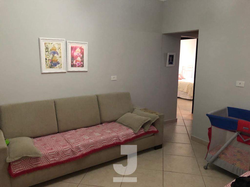 Casa à venda com 3 quartos, 142m² - Foto 4