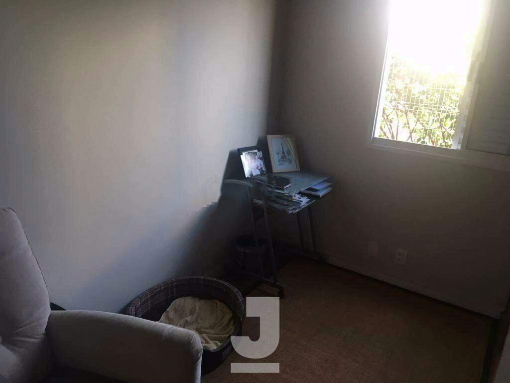 Apartamento à venda com 2 quartos, 79m² - Foto 19