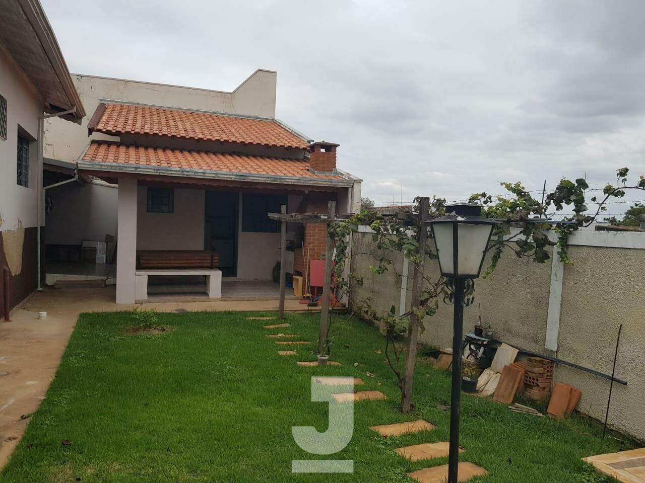 Casa à venda com 3 quartos, 250m² - Foto 22