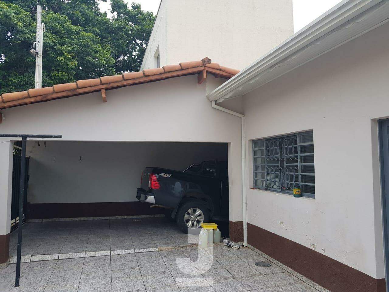 Casa à venda com 3 quartos, 250m² - Foto 3