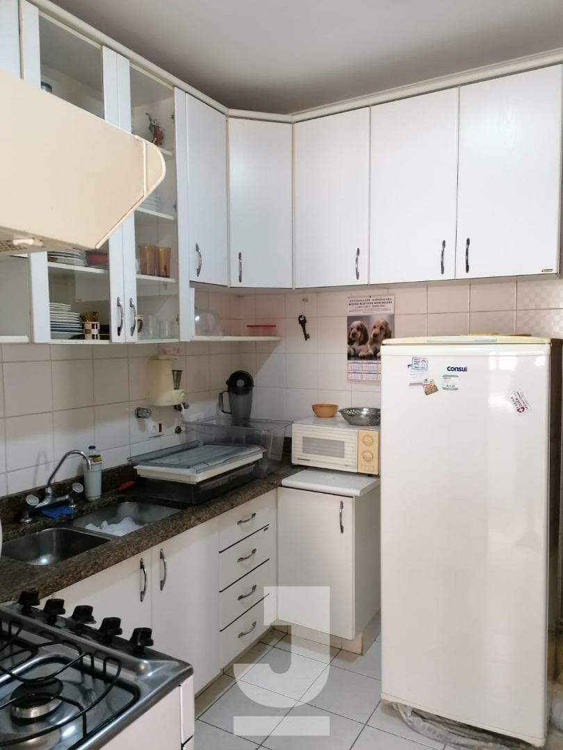 Apartamento à venda com 3 quartos, 116m² - Foto 7