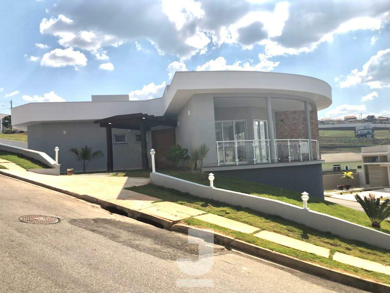 Casa de Condomínio à venda com 3 quartos, 230m² - Foto 14