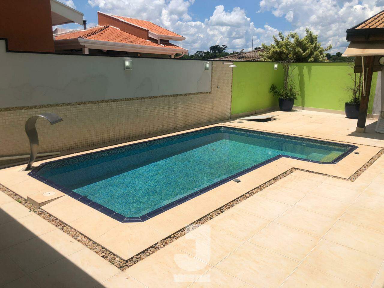 Casa de Condomínio à venda com 4 quartos, 402m² - Foto 3