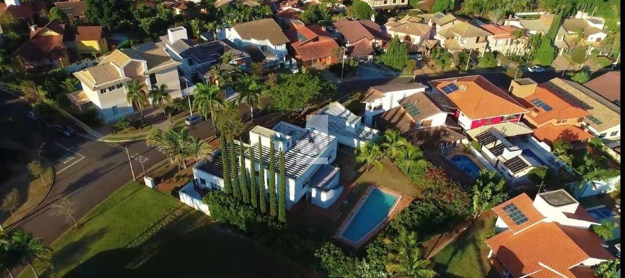 Casa de Condomínio à venda com 4 quartos, 451m² - Foto 55