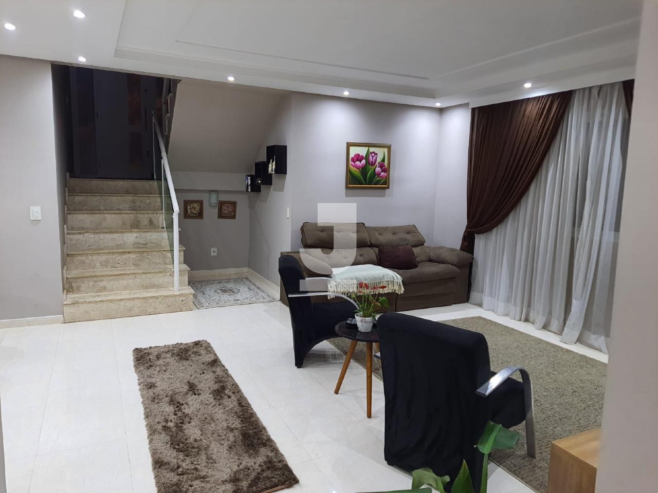 Casa de Condomínio à venda com 3 quartos, 330m² - Foto 3