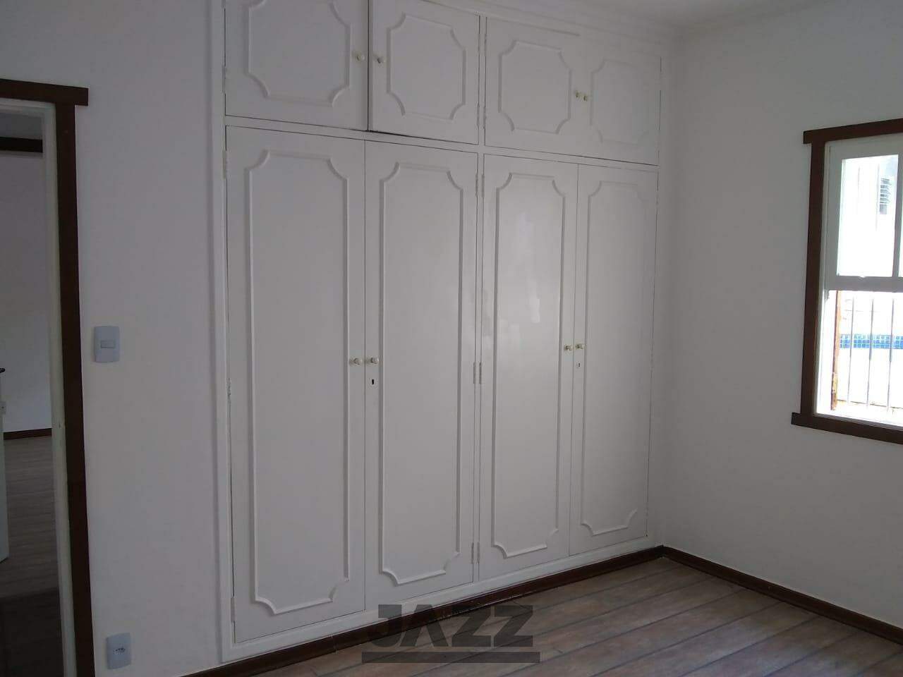 Casa à venda com 4 quartos, 219m² - Foto 14