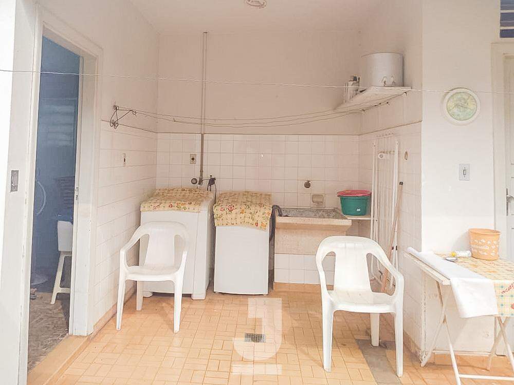 Casa à venda com 3 quartos, 191m² - Foto 22