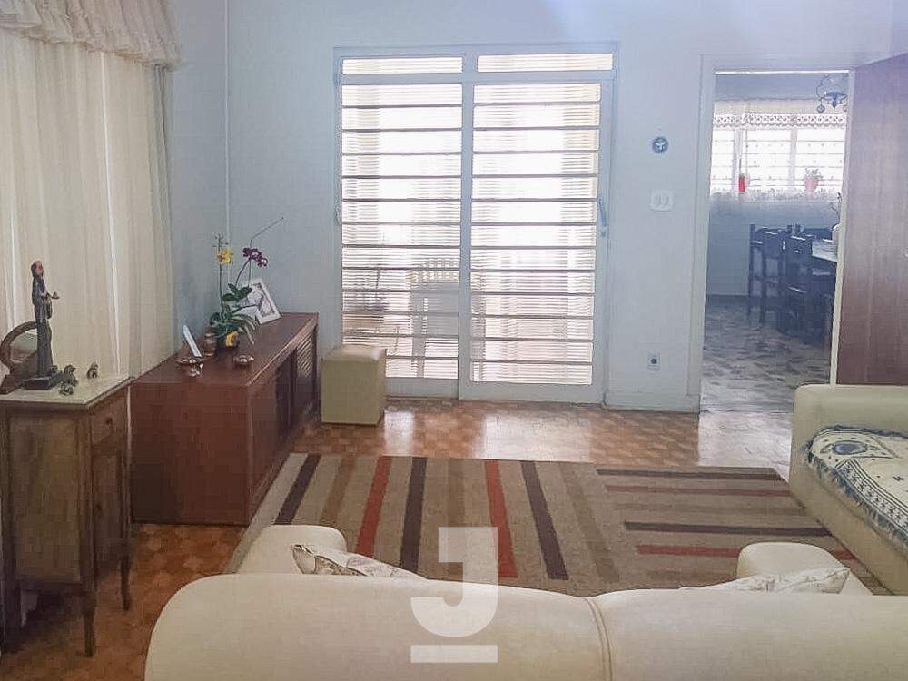 Casa à venda com 3 quartos, 191m² - Foto 3