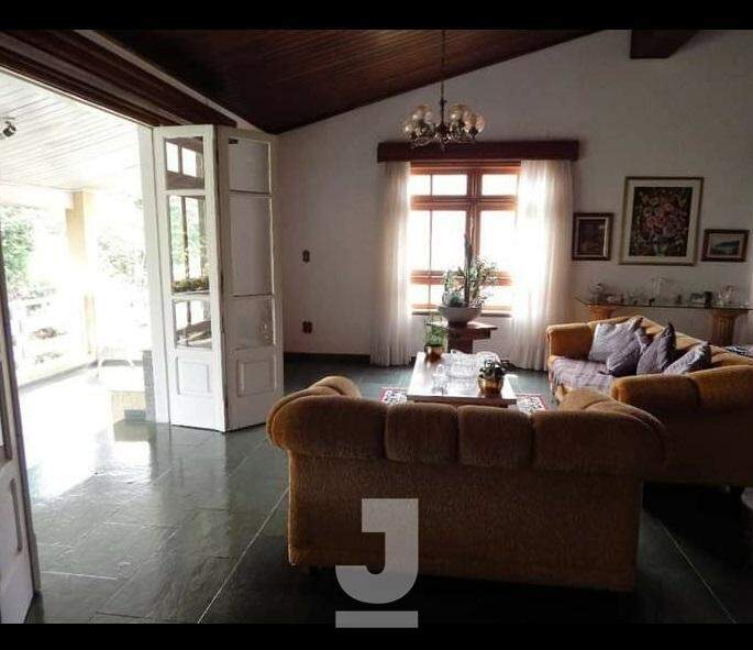 Casa à venda com 3 quartos, 500m² - Foto 7