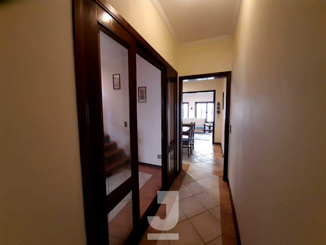 Casa à venda com 3 quartos, 306m² - Foto 17