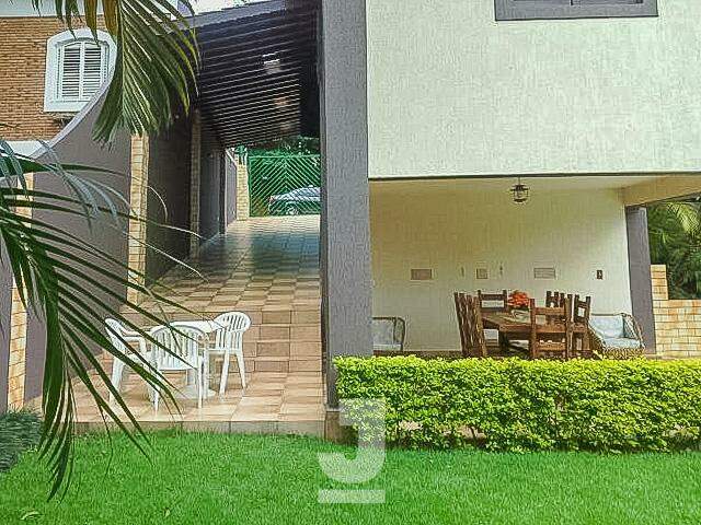 Casa à venda com 4 quartos, 440m² - Foto 7