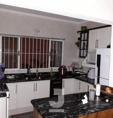 Casa de Condomínio à venda com 3 quartos, 180m² - Foto 5