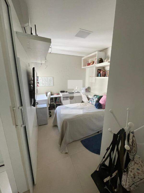 Apartamento à venda com 4 quartos, 137m² - Foto 10