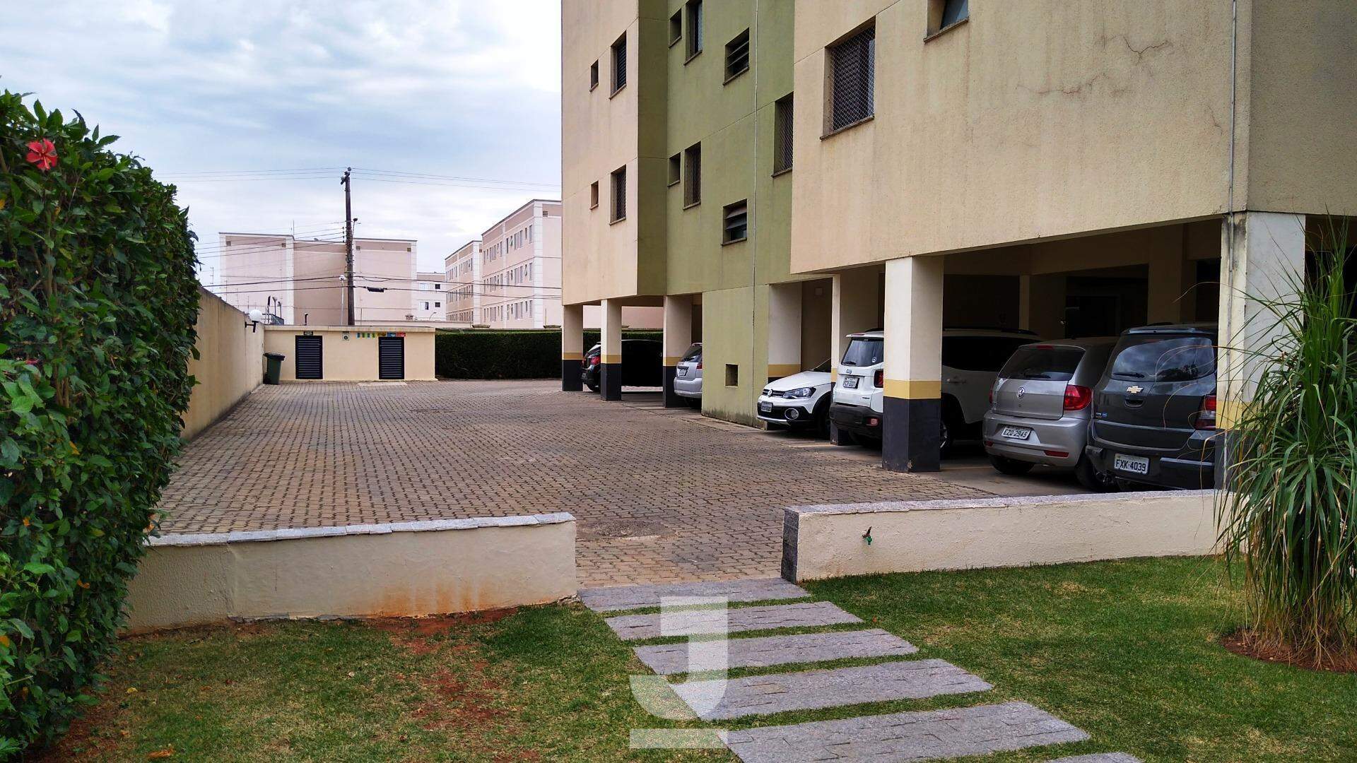 Apartamento à venda com 2 quartos, 70m² - Foto 14