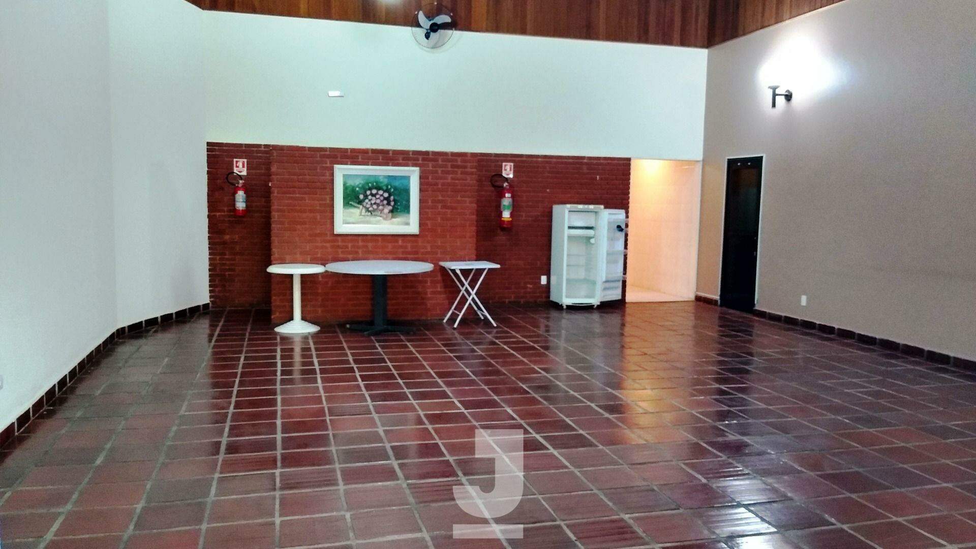 Apartamento à venda com 2 quartos, 70m² - Foto 30