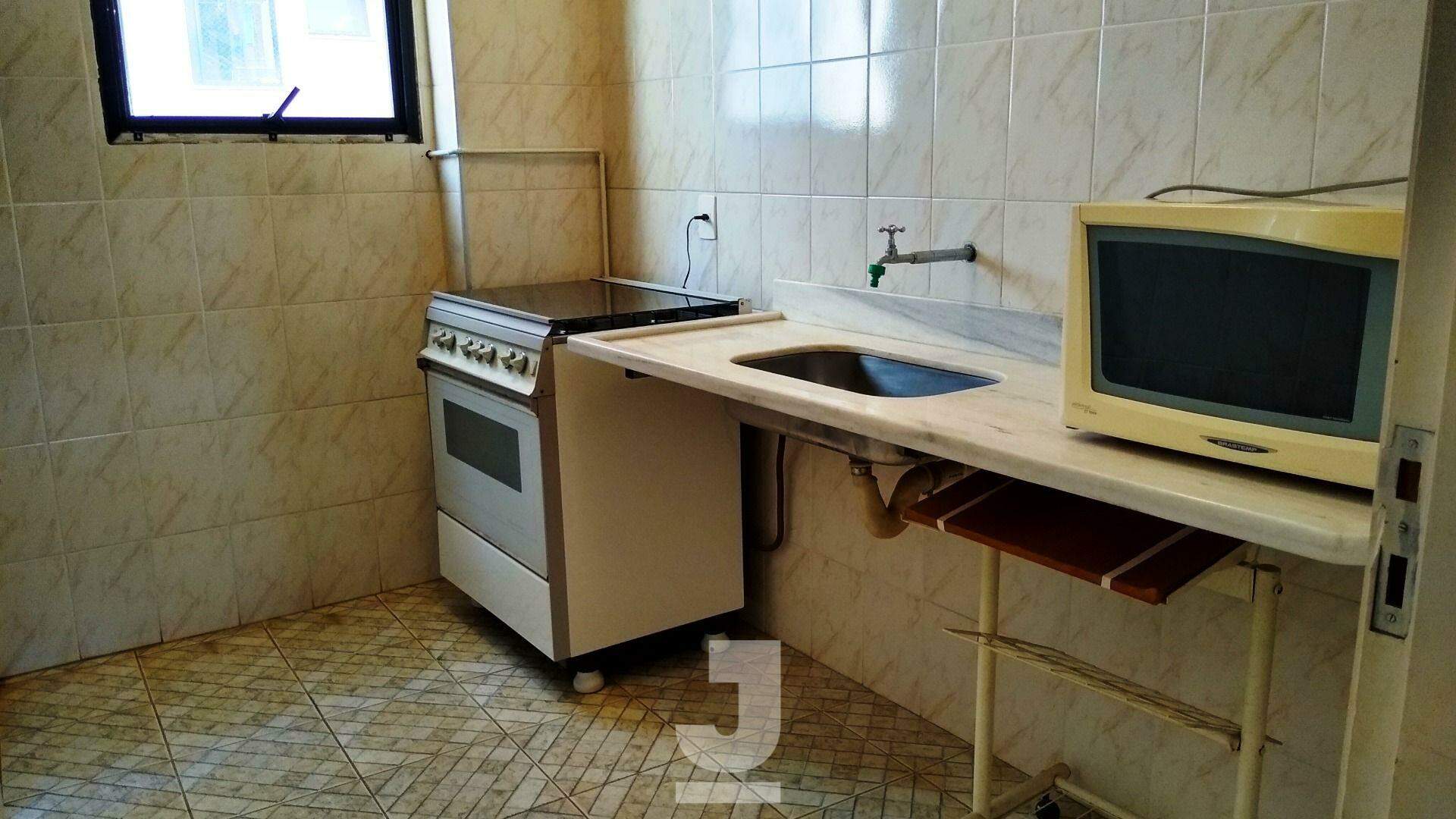 Apartamento à venda com 2 quartos, 70m² - Foto 31