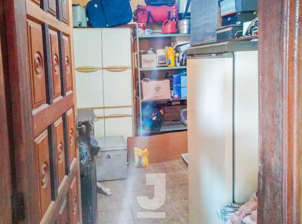 Casa à venda com 2 quartos, 200m² - Foto 31