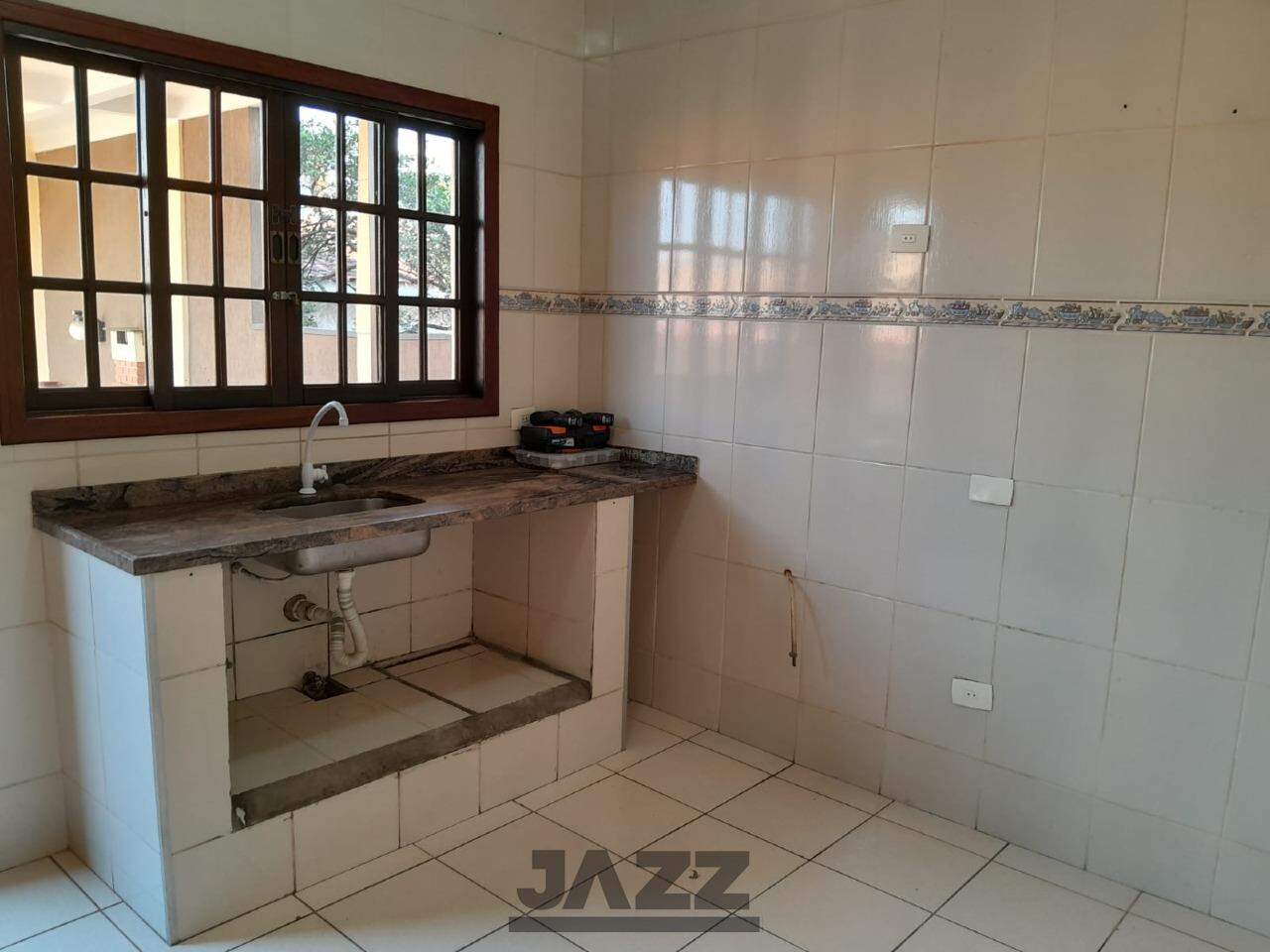 Casa à venda com 5 quartos, 270m² - Foto 9