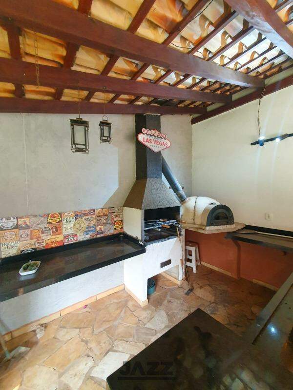 Casa à venda com 4 quartos, 200m² - Foto 8