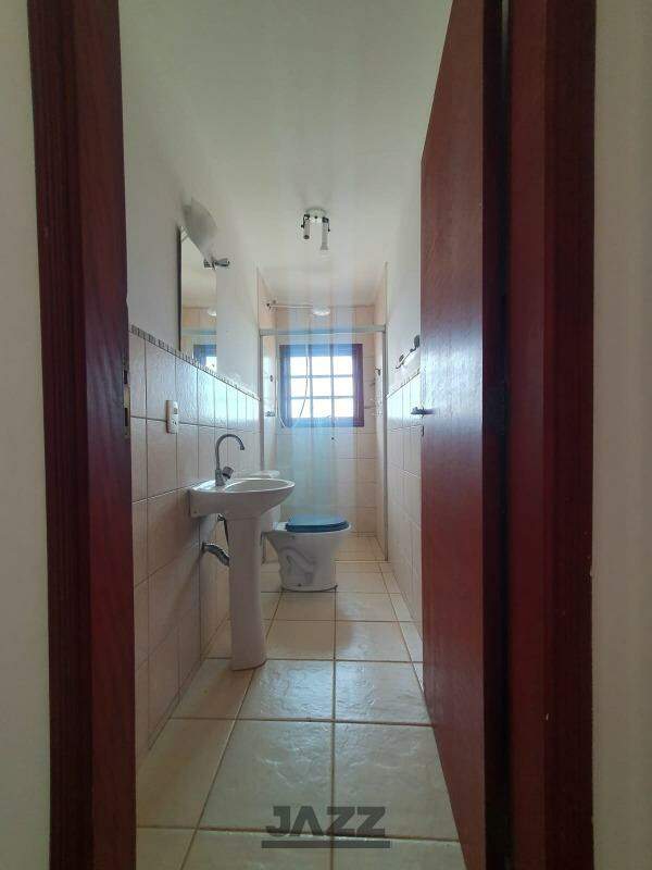 Casa à venda com 4 quartos, 200m² - Foto 32