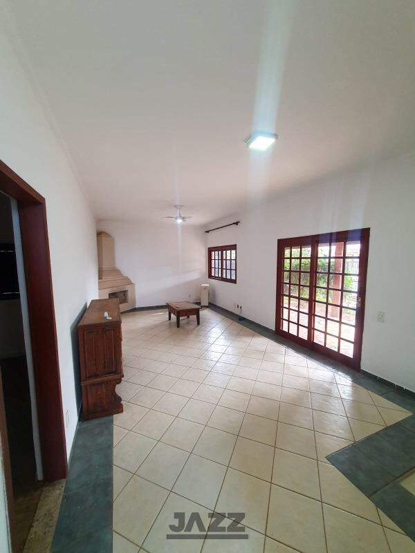 Casa à venda com 4 quartos, 200m² - Foto 31