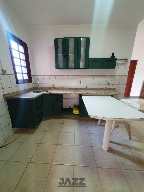 Casa à venda com 4 quartos, 200m² - Foto 12