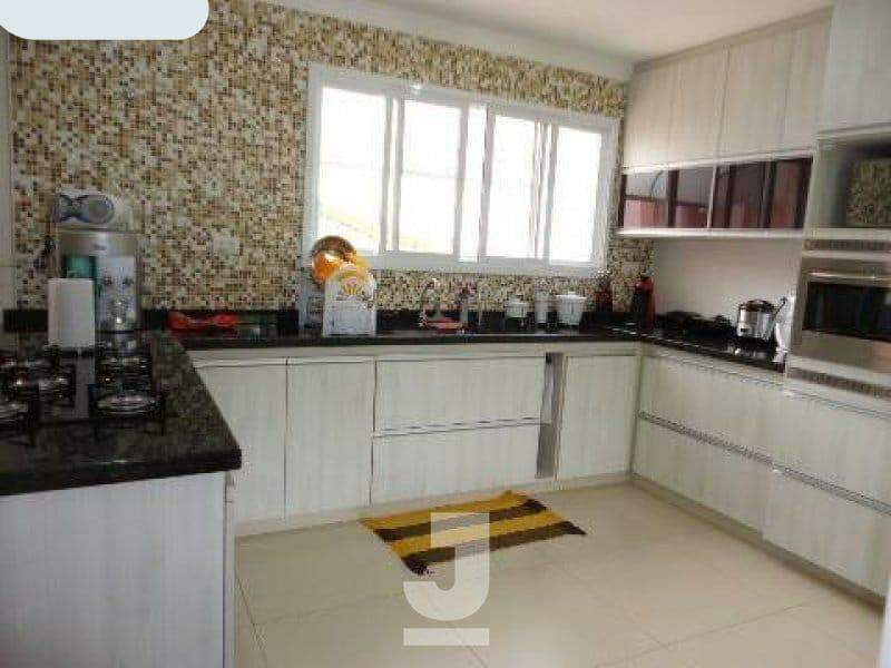 Fazenda à venda com 3 quartos, 531m² - Foto 9