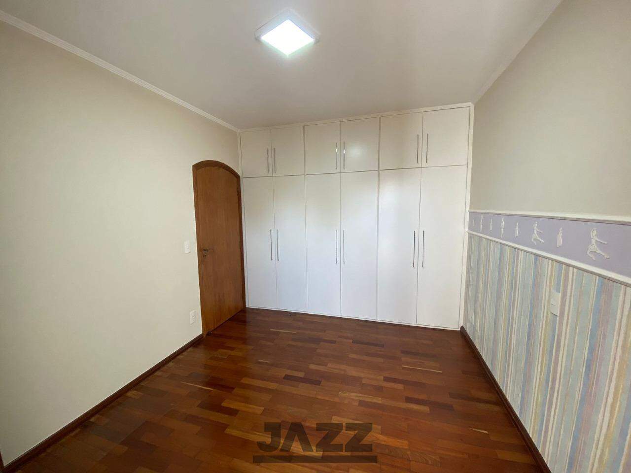 Apartamento à venda com 3 quartos, 204m² - Foto 5